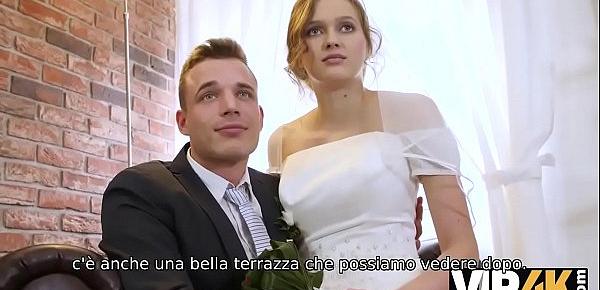  VIP4K. Un uomo ricco paga bene per scopare una giovane ragazza calda il giorno del suo matrimonio